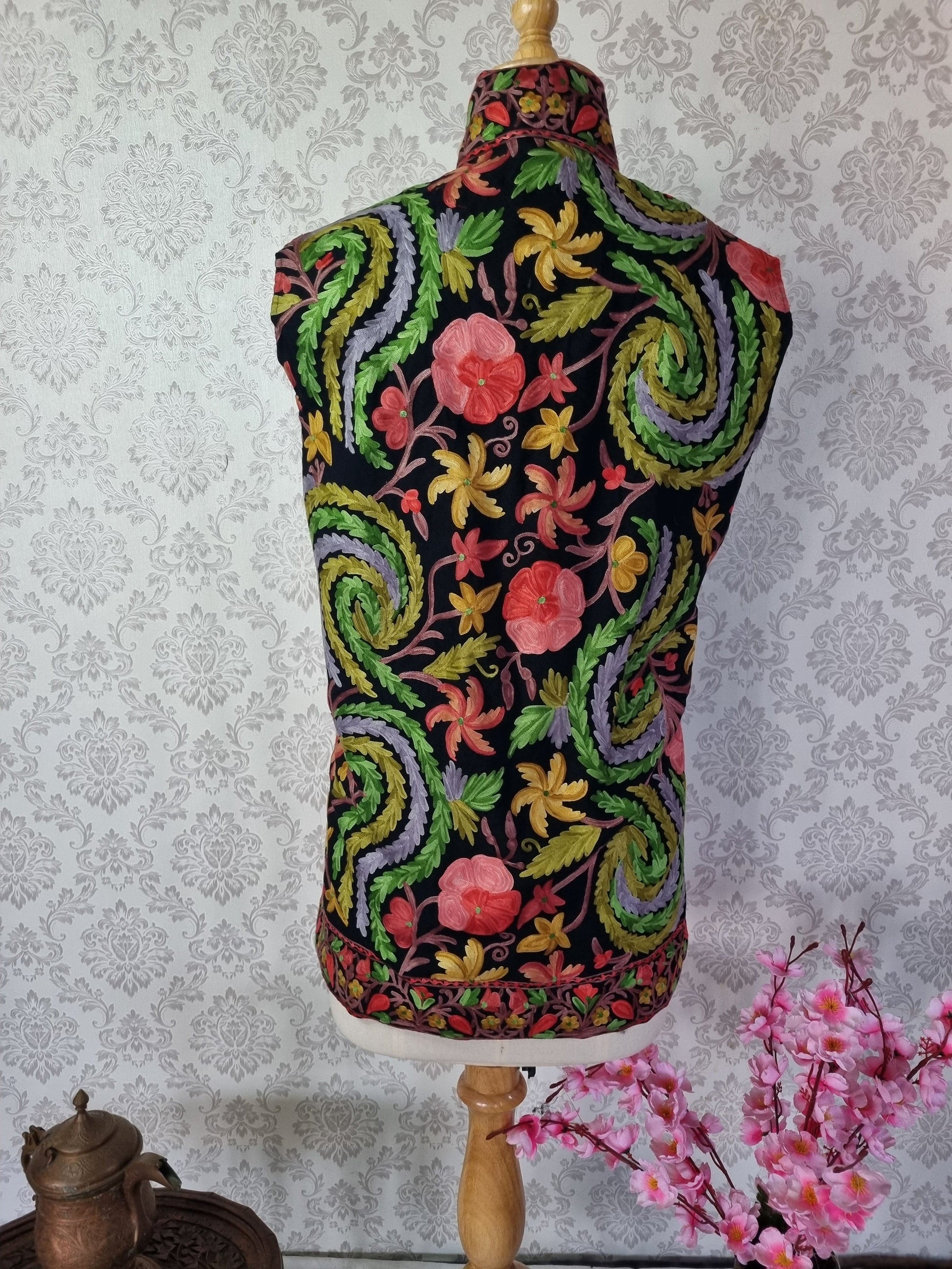 Kashmiri Sleeveless Jacket With All Over Aari Embroidery - KashmKari