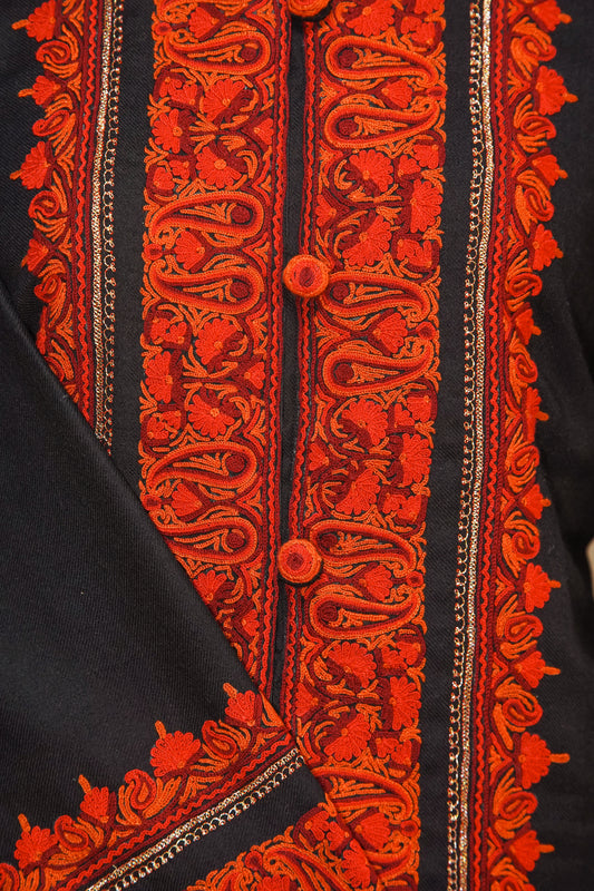 Roshanara Rouge: Kashmiri Hand-Aari Grandeur