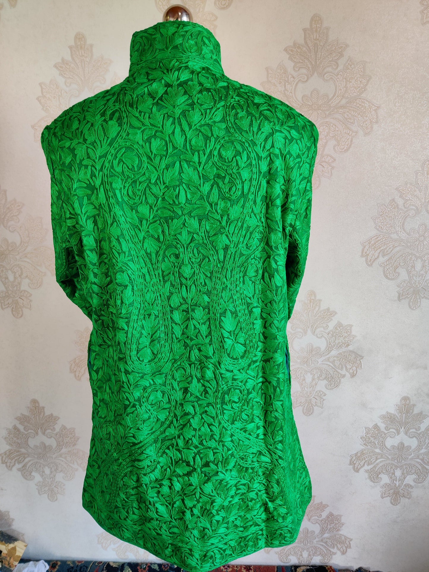 Green Kashmiri jacket with Monochromatic Embroidery - KashmKari