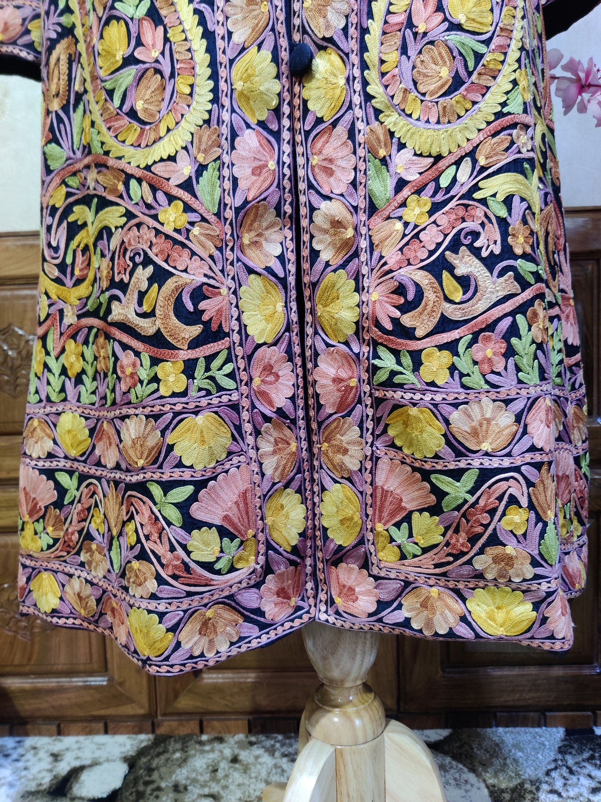 The Fall Fiesta: Floral-Paisley Kashmiri Jacket - KashmKari