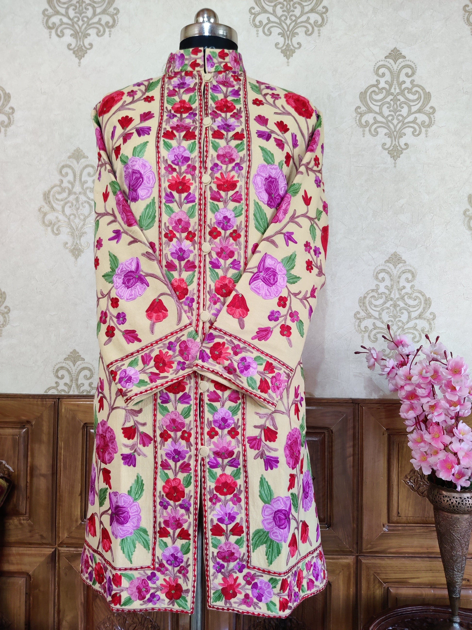 Long Kashmiri Jacket With Floral Embroidery , Boho Embroidery Jacket Jacket KashmKari Buy White Kashmiri coat With Boho-Hippie Embroidery at best price Online  | Kashmir Thread