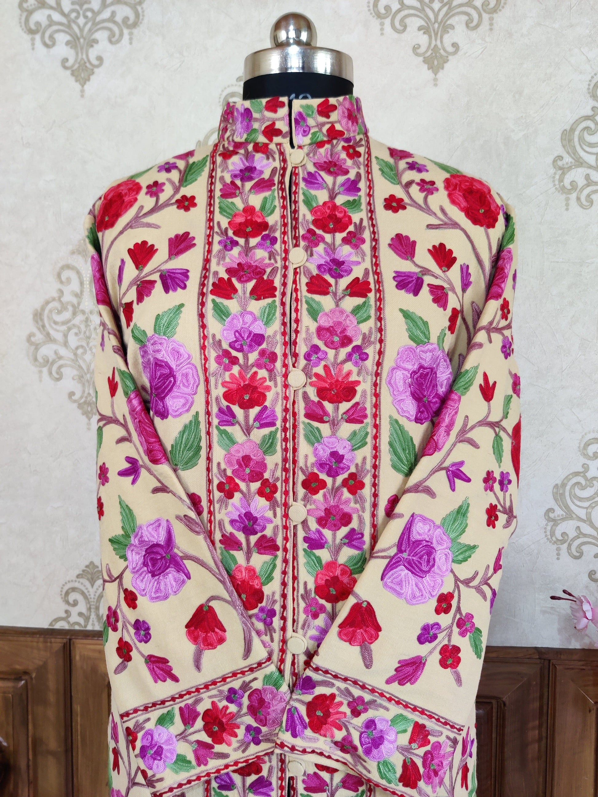 Long Kashmiri Jacket With Floral Embroidery , Boho Embroidery Jacket Jacket KashmKari Buy White Kashmiri coat With Boho-Hippie Embroidery at best price Online  | Kashmir Thread