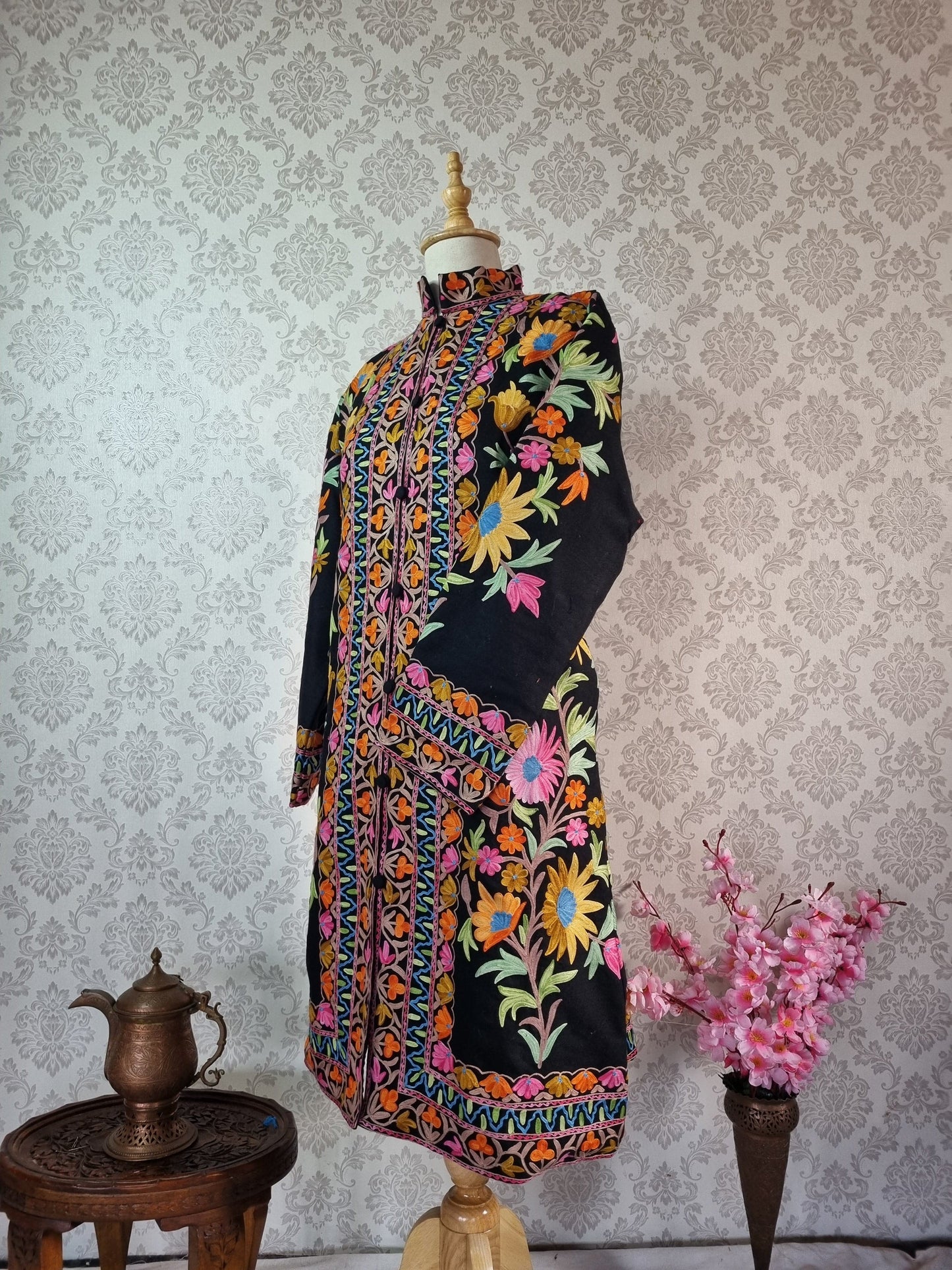 Exquisite Kashmiri Embroidery Floral Design Jacket with Elegant Border Detail - KashmKari