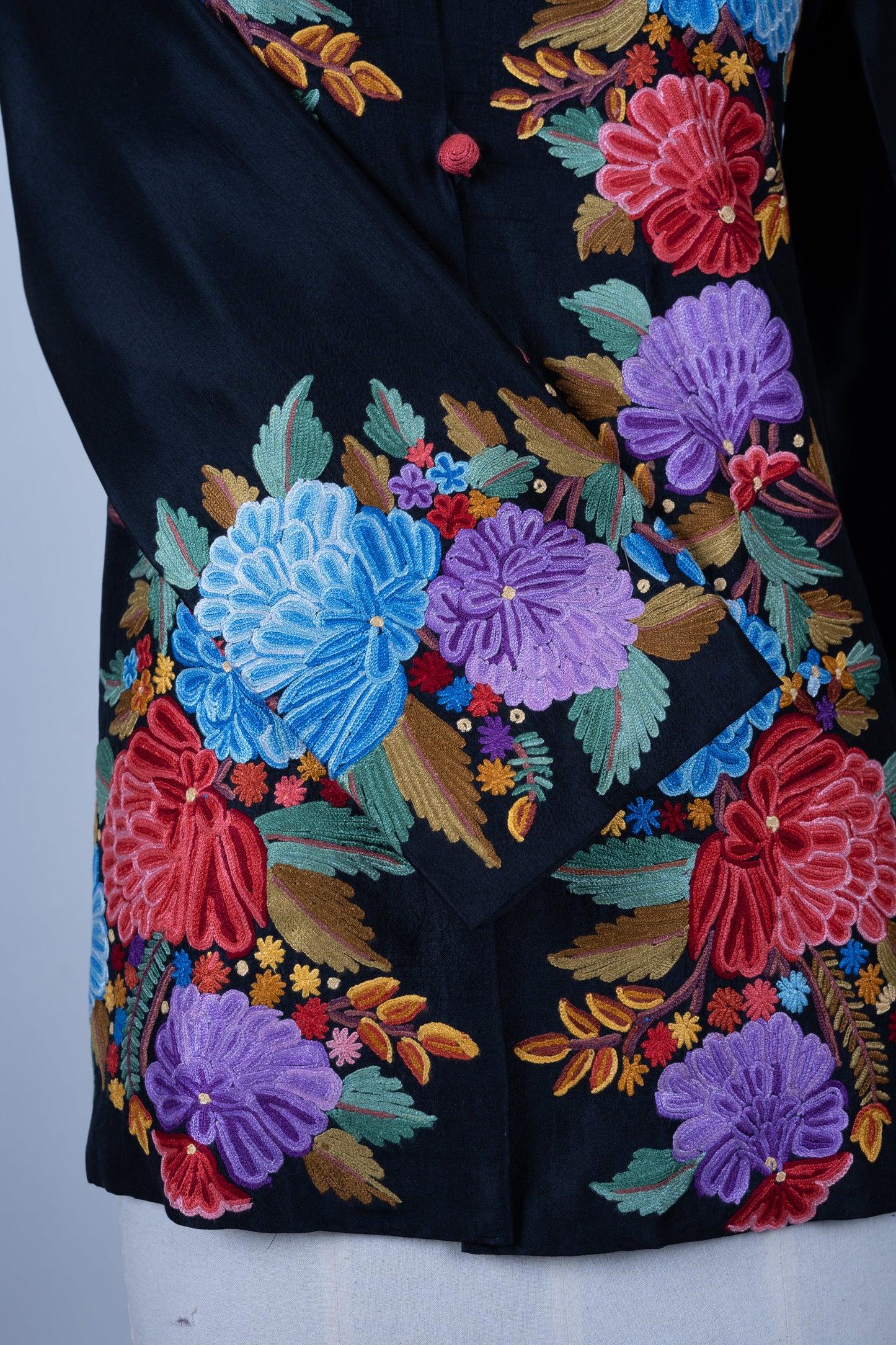 Phoolon Ki Raat Short Jacket – Pure Raw Silk Hand Embroidered Bloom
