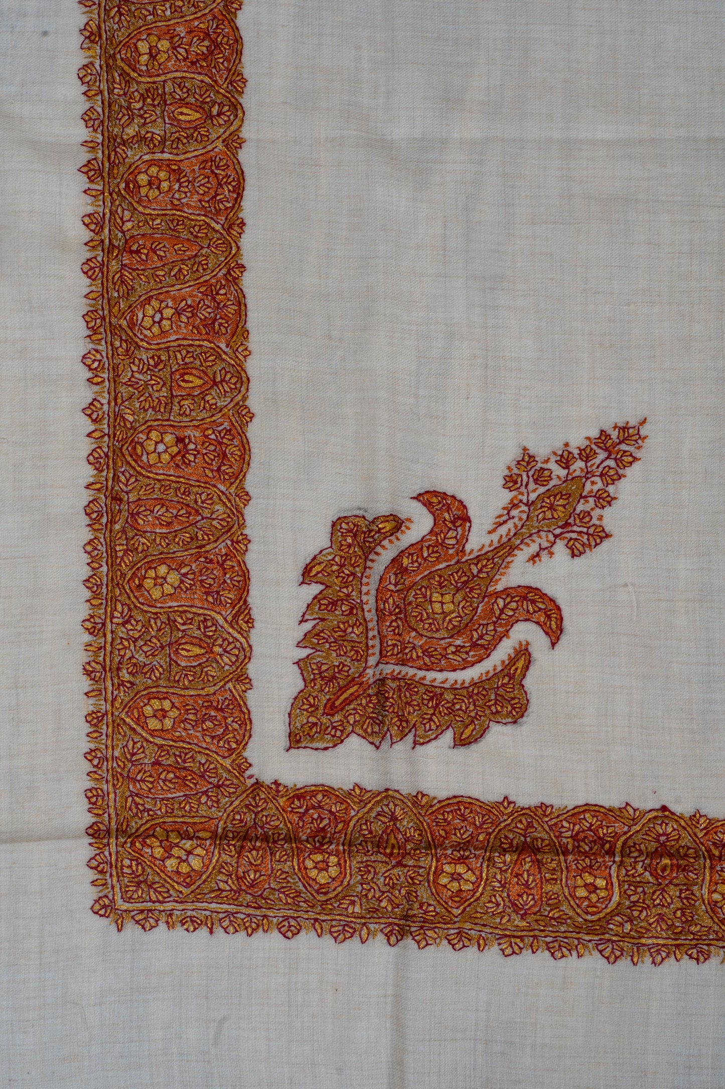 Nur-e-Sahar Hand-Embroidered Cashmere Men's Rumal