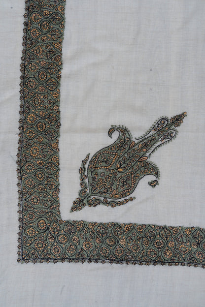 Sabr-e-Sabz Hand-Embroidered Cashmere Men's Rumal