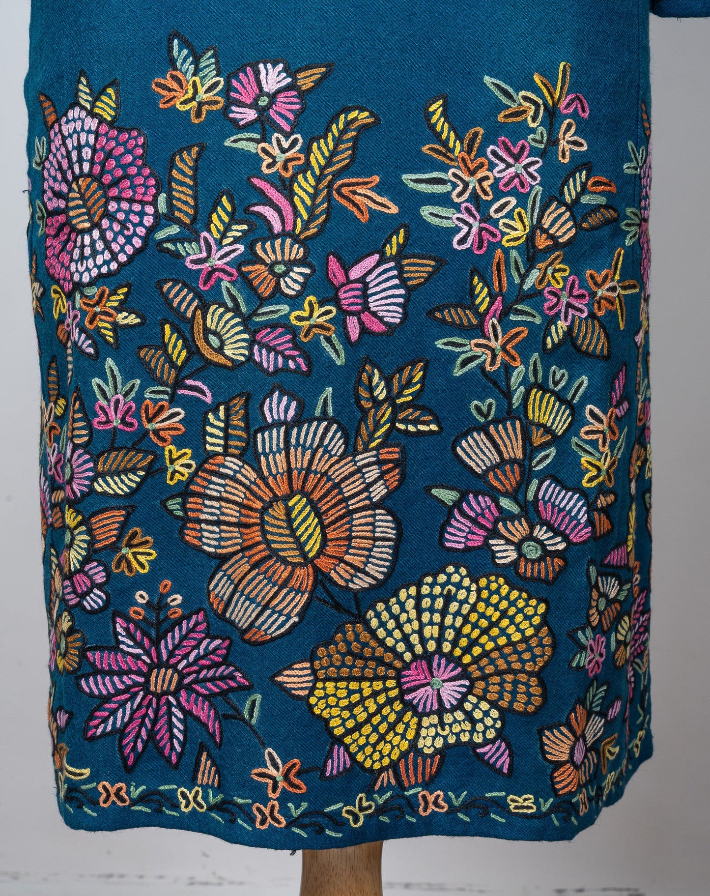 Floral Tapestry Sozni Hand Embroidered Fine Merino Wool Pheran