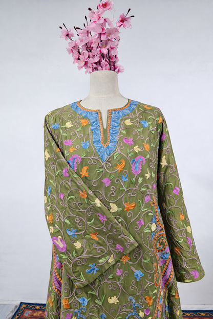 Zar-e-Gul Olive Kashmiri Dress Abaya