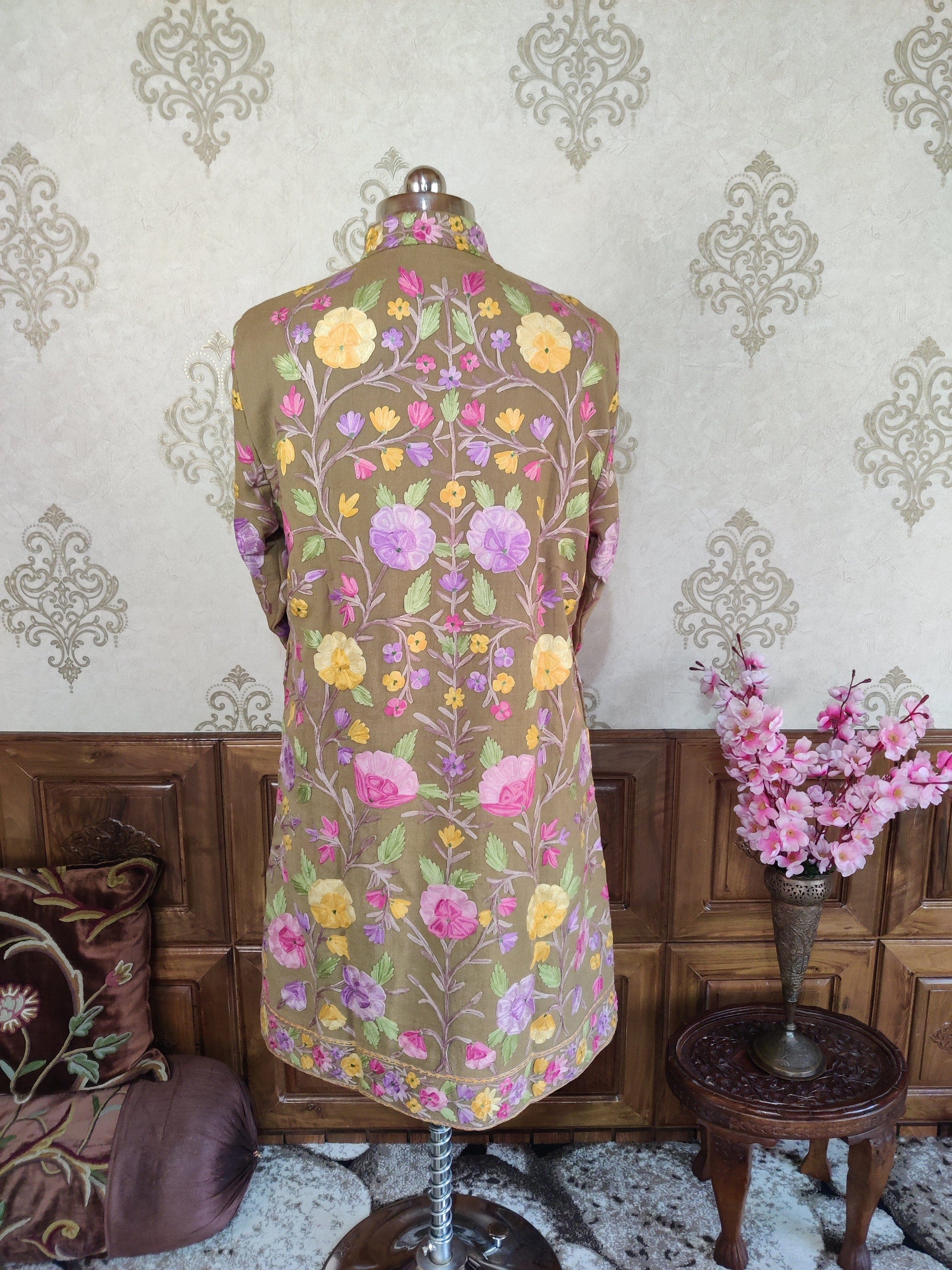 Kashmiri Floral Embroidered Coat Jacket KashmKari Get Kashmiri coat With Bohemian Embroidery at best price Online  | Kashmir Thread 